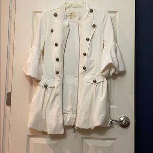 Quarter sleeve cream indoor/outdoor jacket